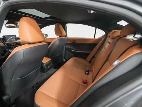 Certified 2024 Lexus IS 350 F Sport RWD image 13