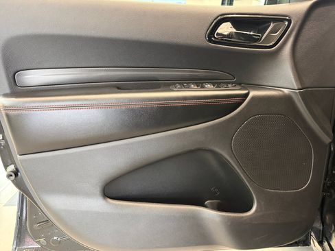 Used 2025 Dodge Durango GT AWD/4WD image 13