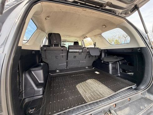 Used 2016 Toyota 4Runner SR5 AWD/4WD image 20