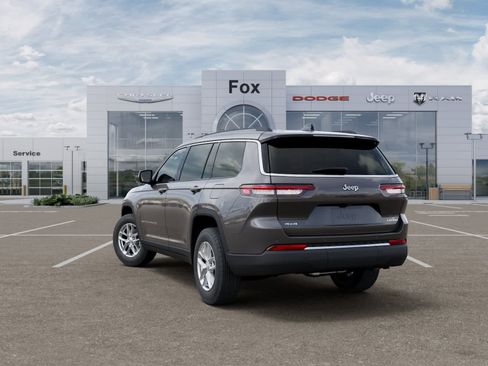 New 2025 Jeep Grand Cherokee L Laredo w/ Luxury Tech Group I AWD/4WD image 3