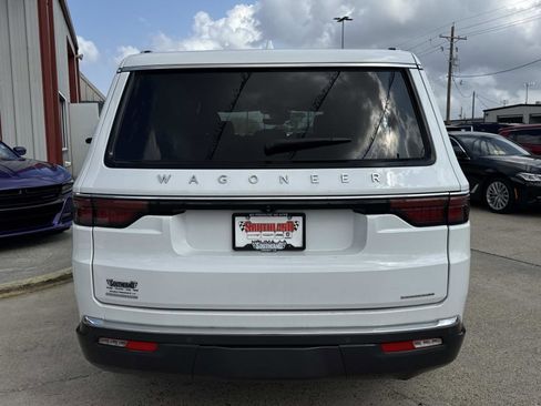 Used 2022 Jeep Wagoneer Series III image 6