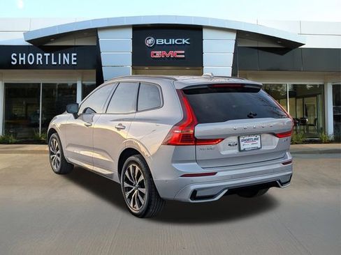Used 2024 Volvo XC60 B5 Plus image 5
