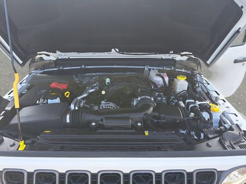 New 2026 Jeep Gladiator Sport AWD/4WD image 29