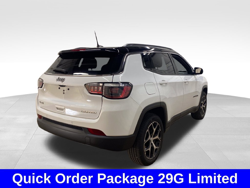 Used 2024 Jeep Compass Limited AWD/4WD image 4