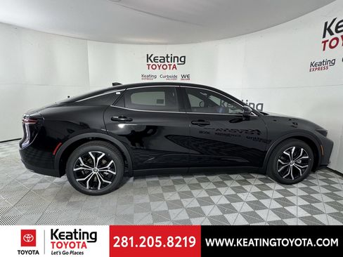 New 2026 Toyota Crown XLE image 4