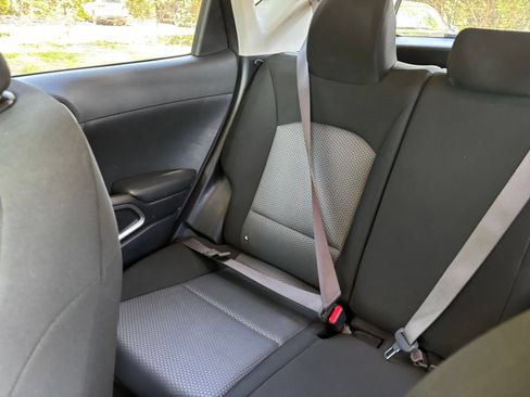 Used 2025 Kia Soul LX w/ LX Technology Package FWD image 37