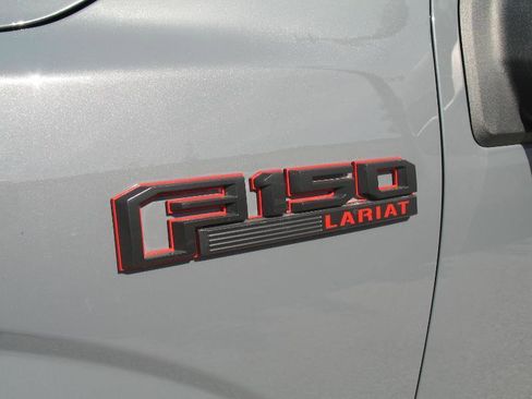 Used 2019 Ford F150 Lariat w/ Equipment Group 502A Luxury AWD/4WD image 75