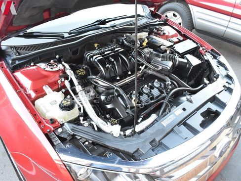 Used 2011 Ford Fusion SEL w/ 302A Rapid Spec Order Code image 25