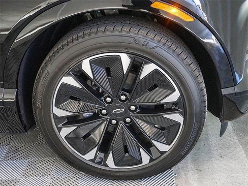 New 2026 Chevrolet Blazer EV RS image 11