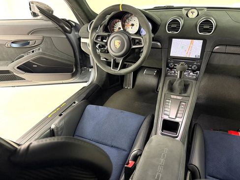 Used 2023 Porsche 718 Cayman GT4 RS image 24