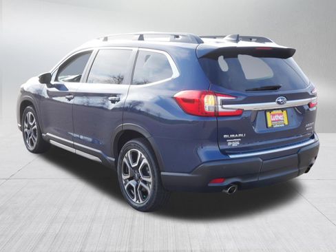 Used 2023 Subaru Ascent Limited AWD/4WD image 5