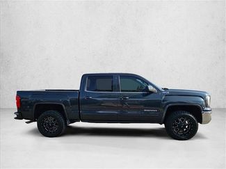 Used 2018 GMC Sierra 1500 SLE w/ SLE Value Package AWD/4WD video 4