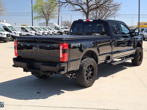 Used 2024 Ford F350 Lariat w/ Lariat Ultimate Package image 4