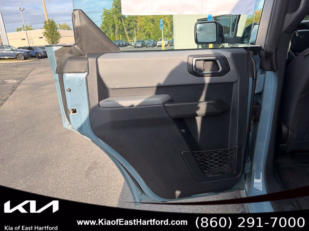 Used 2022 Ford Bronco 4-Door AWD/4WD image 17