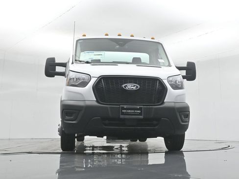New 2026 Ford Transit 350 RWD image 37