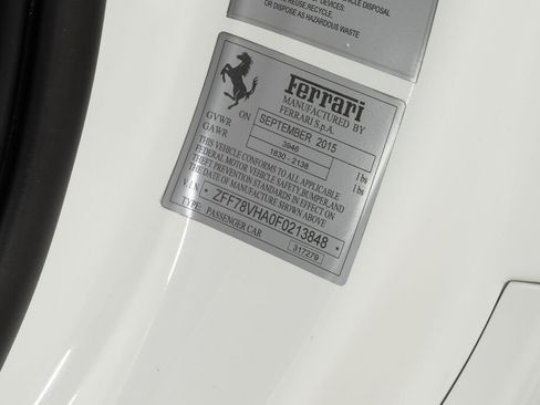 Used 2015 Ferrari 458 Speciale A RWD image 28
