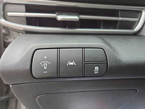 Certified 2023 Hyundai Elantra SEL w/ Convenience Package FWD image 20