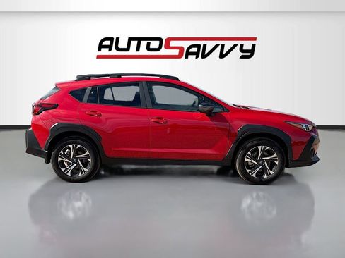 Used 2024 Subaru Crosstrek 2.0i Premium image 8