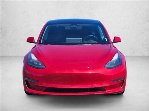 Used 2022 Tesla Model 3 RWD image 2