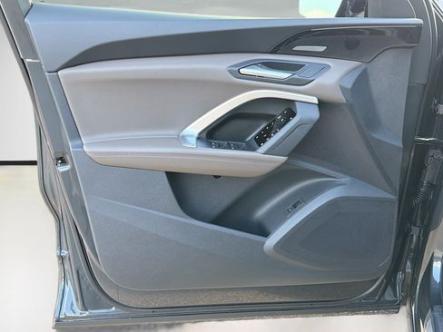 New 2025 Audi Q5 Premium Plus image 22