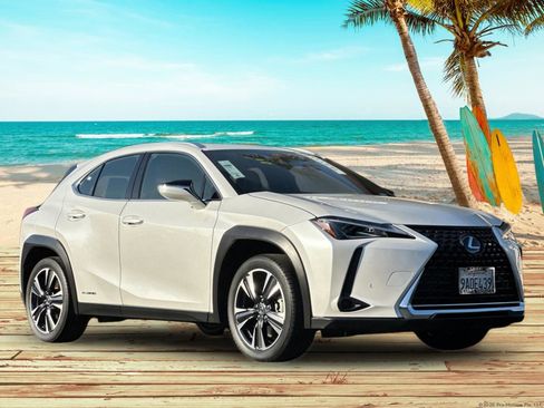 Used 2022 Lexus UX 250h w/ Accessory Package (Z2) image 7
