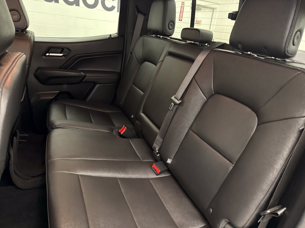 Used 2023 Chevrolet Colorado LT w/ LT Convenience Package III AWD/4WD image 19