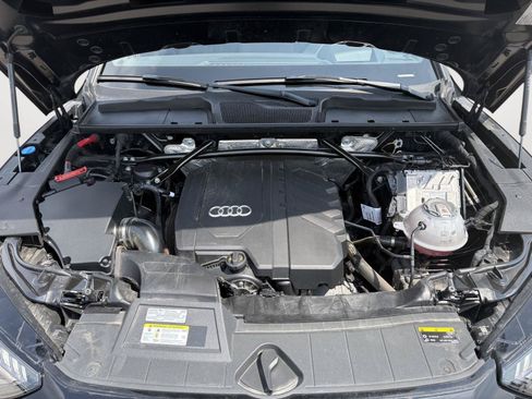 Certified 2022 Audi Q5 2.0T Prestige AWD/4WD image 26