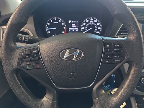 Used 2016 Hyundai Sonata SE FWD image 23