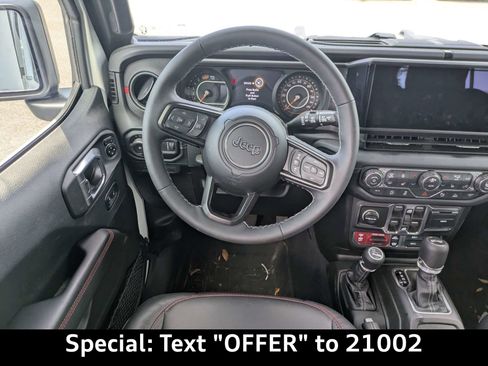 Used 2026 Jeep Wrangler Unlimited Rubicon w/ Safety Group AWD/4WD image 13
