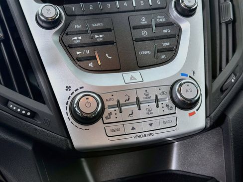 Used 2016 Chevrolet Equinox LT w/ Convenience Package FWD image 15