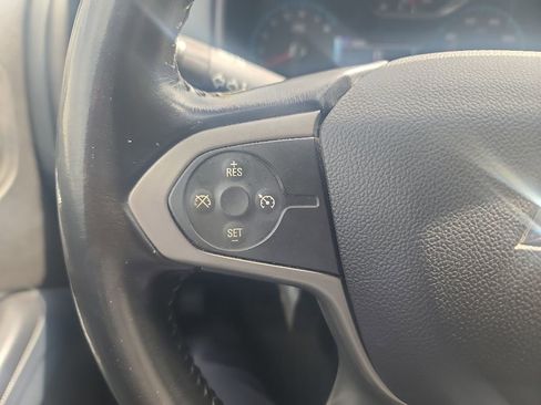 Used 2018 Chevrolet Colorado Z71 AWD/4WD image 15
