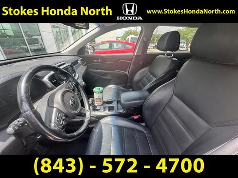 Used 2016 Kia Sorento EX FWD image 9
