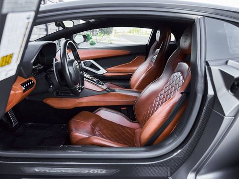 Used 2018 Lamborghini Aventador S AWD/4WD image 41