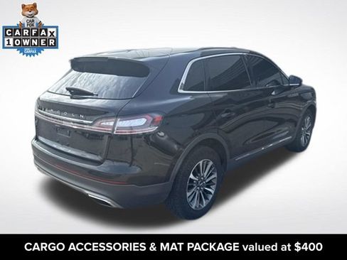 Used 2023 Lincoln Nautilus AWD image 3
