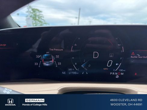 Used 2024 Cadillac XT4 Premium Luxury w/ Active Safety Package FWD image 16