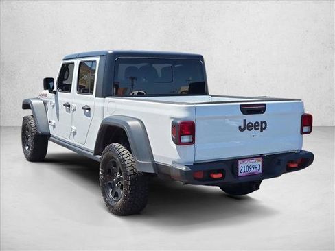 Used 2021 Jeep Gladiator Mojave w/ Trailer Tow Package AWD/4WD image 8