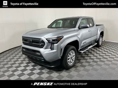 New 2025 Toyota Tacoma SR5