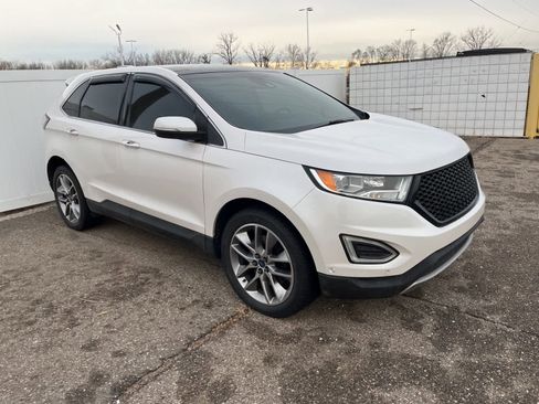 Used 2016 Ford Edge Titanium w/ Equipment Group 302A image 18
