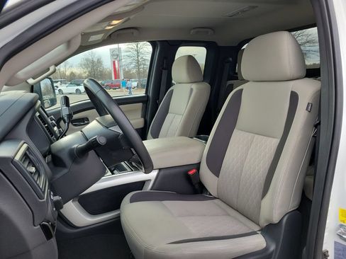 Used 2024 Nissan Titan SV w/ SV Utility Package AWD/4WD image 11