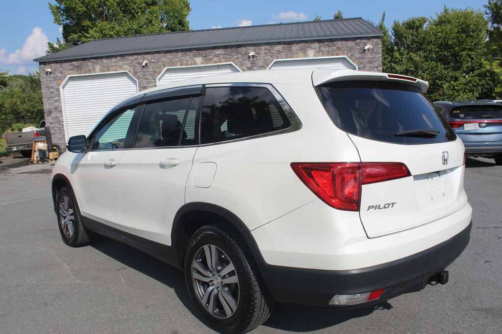 Used 2017 Honda Pilot EX-L image 9