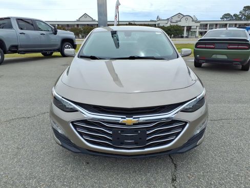 Used 2022 Chevrolet Malibu LT FWD image 8