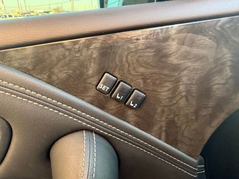 Used 2021 Nissan Armada Platinum w/ Captain's Chairs Package image 14