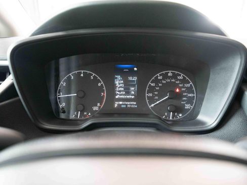 Used 2025 Toyota Corolla LE FWD image 16
