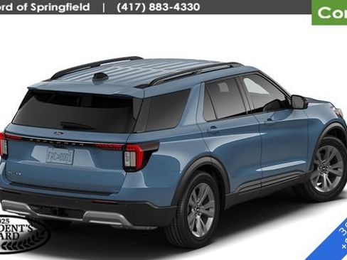 New 2026 Ford Explorer Active w/ Active Comfort Package AWD/4WD image 4