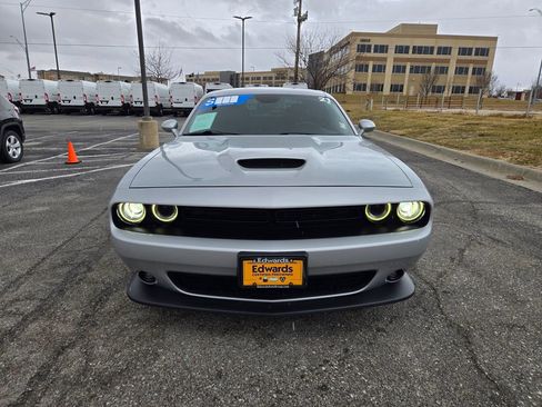 Used 2021 Dodge Challenger GT w/ Plus Package image 10