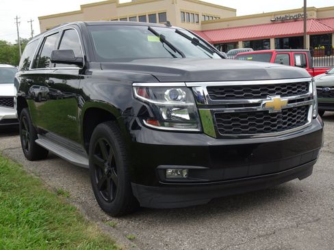 Used 2015 Chevrolet Tahoe LT AWD/4WD image 6