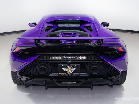 Used 2023 Lamborghini Huracan Tecnica RWD image 7