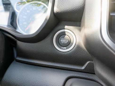 New 2026 RAM 1500 4x4 Crew Cab image 18