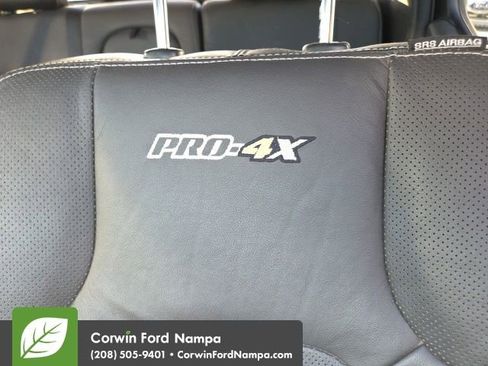 Used 2015 Nissan Frontier PRO-4X w/ Pro-4x Luxury Package image 5