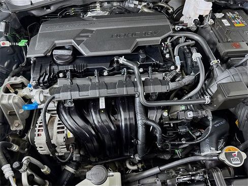 Used 2025 Hyundai Kona SEL image 31